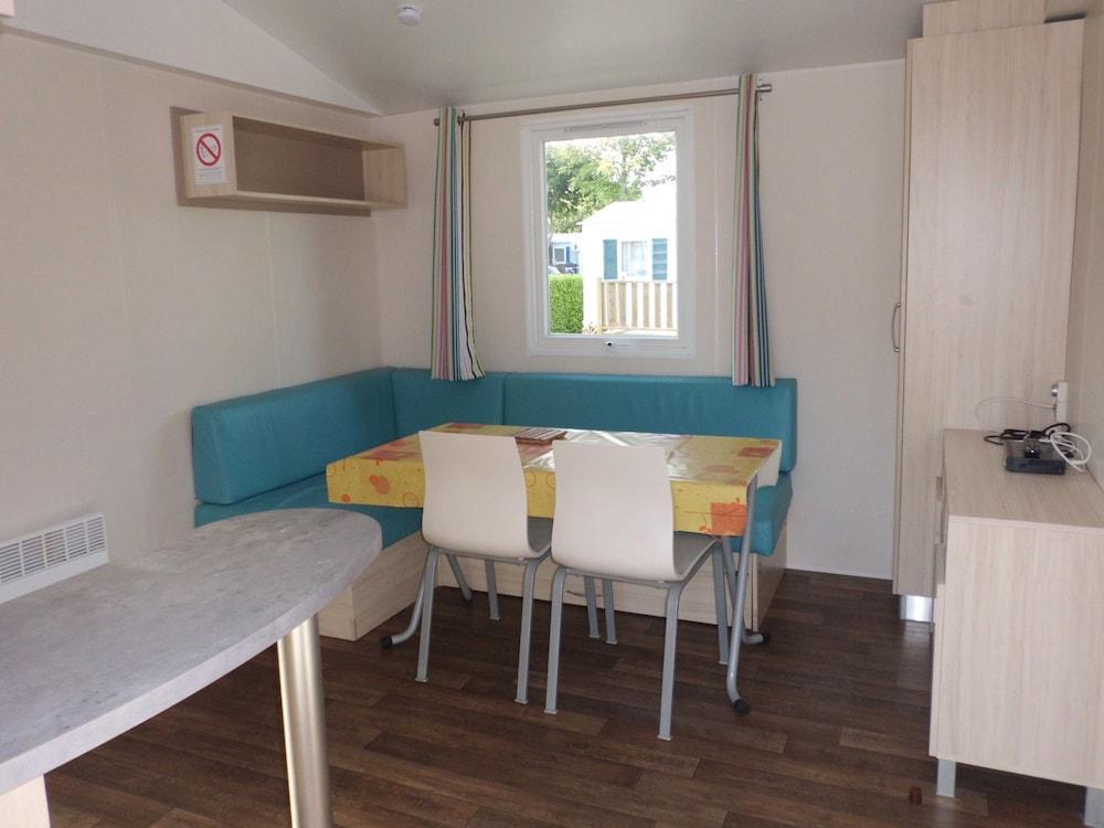 Camping De Lanven Plomeur المظهر الخارجي الصورة